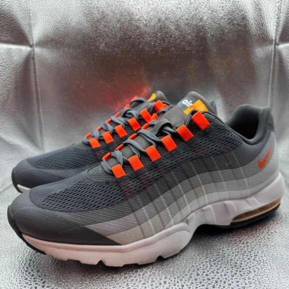Size 10 Nike‎ Air Max 95 Ultra Dark Grey Total Orange Lifestyle Shoes 749212-001 - Picture 3 of 10